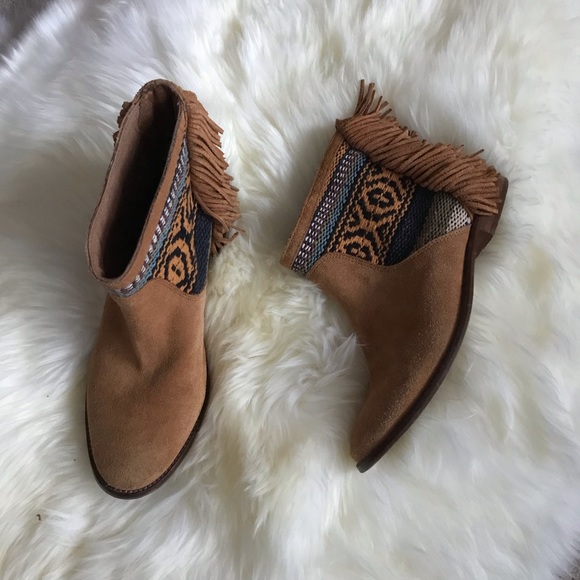 ZARA Trafaluc Bohemian Fringes Tribal Ankle Boots - Picture 3 of 8